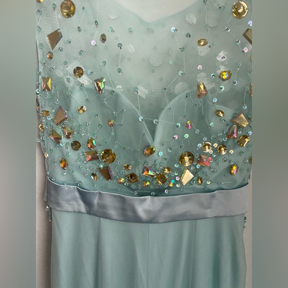 Sky Blue Mermaid Style Evening Gown, Prom Dress, Pageant Gown - Picture 6 of 10